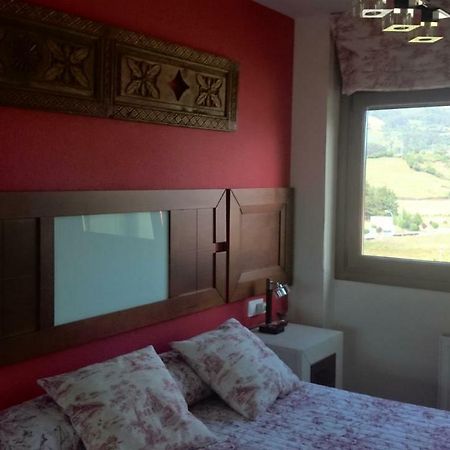 Apartamentos Ria De Villaviciosa Villaviciosa  Dış mekan fotoğraf